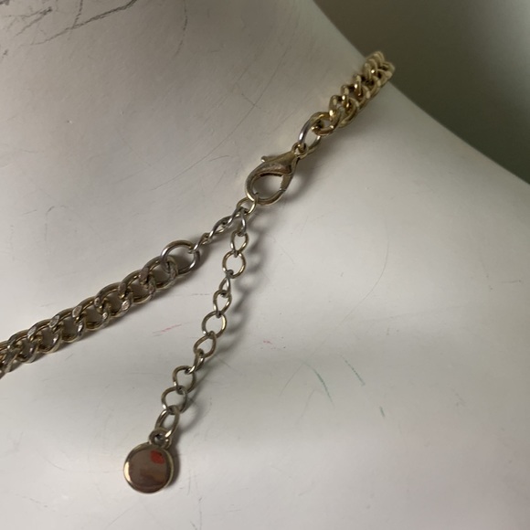 ✨ 4 for $10 ✨ Boutique | Women’s Accent Necklace 21” - Picture 2 of 2